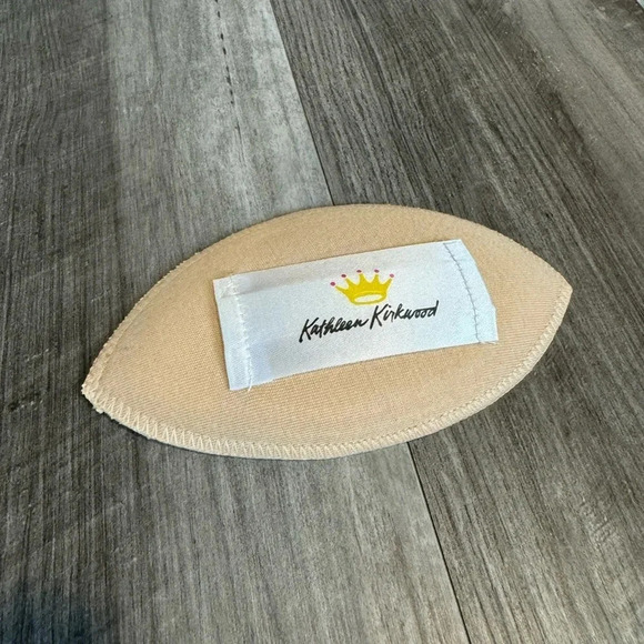 Kathleen Kirkwood VIntage Shoulder Pads * New In Package * Nude Mini - Picture 2 of 6